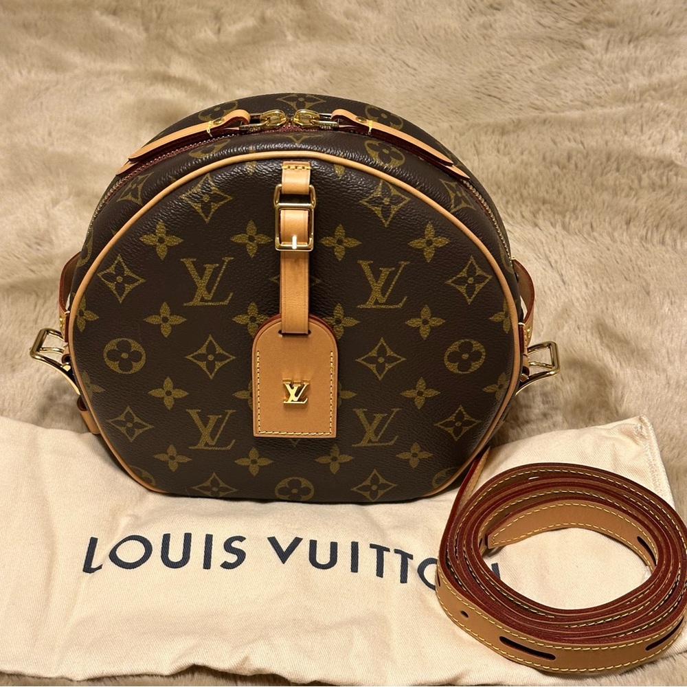 Louis Vuitton Boite Chapeau Souple MM Monogram Canvas M45647